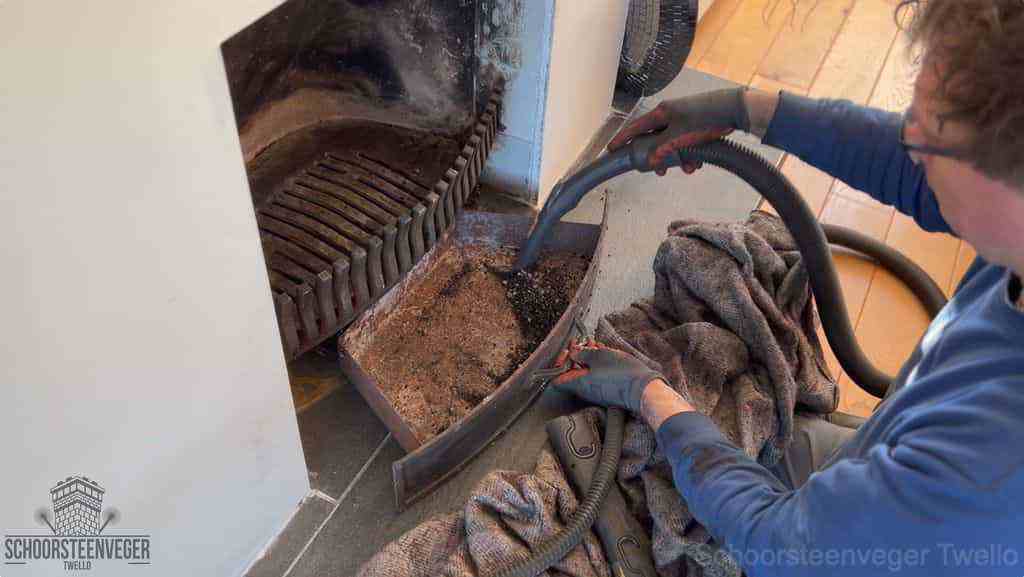 Prijs schoorsteenvegen Twello schouw reinigen Prijs schoorsteenvegen Twello schouw reinigen