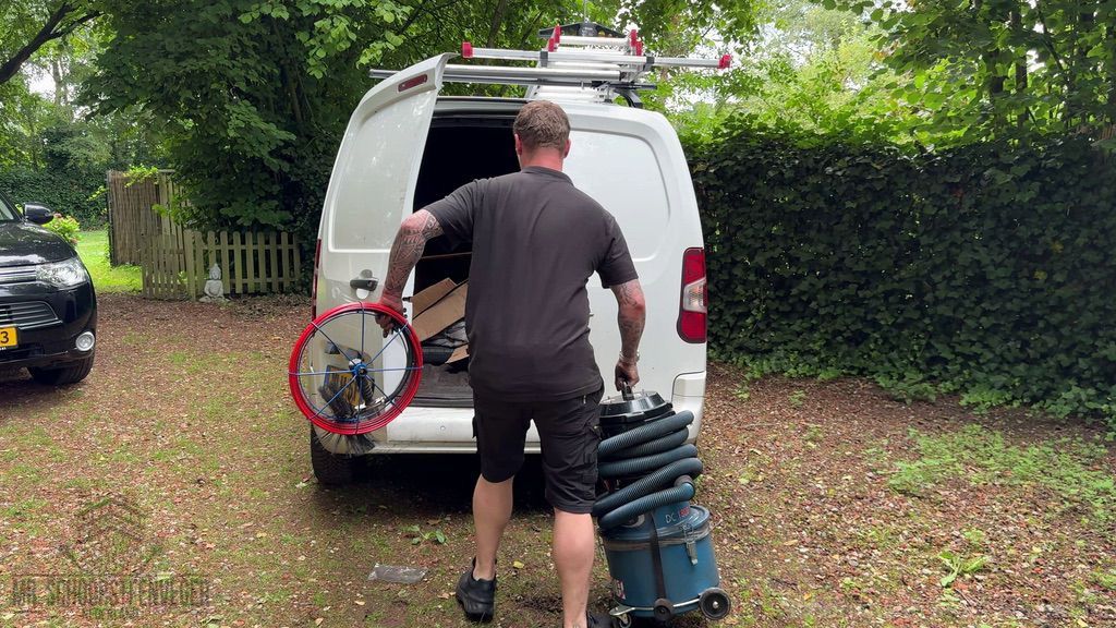 Schoorsteen onderhoud Twello ladder bus Schoorsteen onderhoud Twello ladder bus